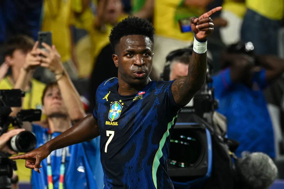 Brasil domina, vence o Haiti por 3 a 0 e garante liderança isolada do grupo