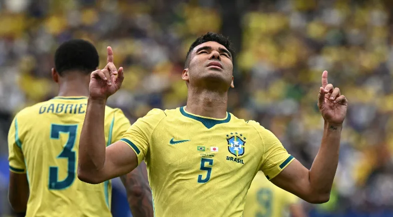 Brasil vence o Japão por 2 a 1 e avança para as oitavas de final da Copa do Mundo