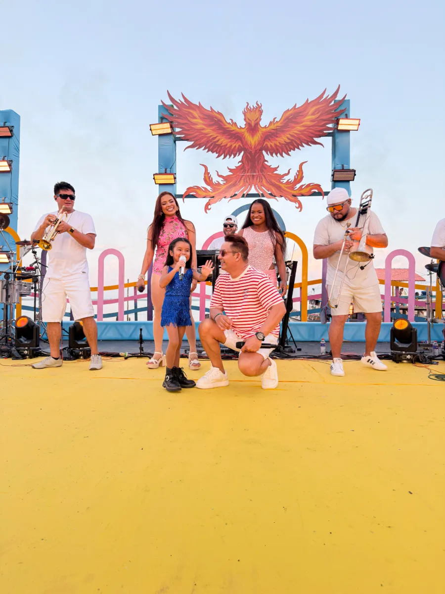 Japinha Paraense faz participação especial em gravação da Banda Caferana na Praia do Guajará